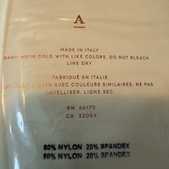 ANTHROPOLOGIE Sheer Italian Black Tights New In Package - Picture 3 of 5